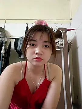 Snapshot of Pinks_cool chatting on 03/25/26, 03:40 Pinks cool online show from 03/25/26, 03:40