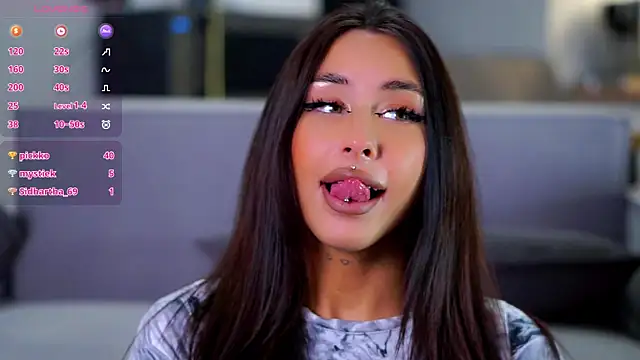 Snapshot of loseecontrol chatting on 02/15/26, 01:20 loseecontrol online show from 02/15/26, 01:20