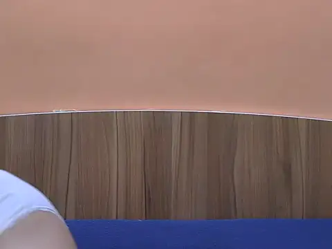 Snapshot of Desirable_Barbie chatting on 03/19/26, 06:01 Desirable Barbie online show from 03/19/26, 06:01