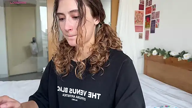 cutiemari online show from 05/03/26, 04:51