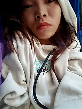 Snapshot of Victoria-Victoria chatting on 03/27/26, 12:16 Victoria-Victoria online show from 03/27/26, 12:16