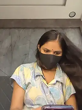 Snapshot of Cute_shikaa chatting on 04/03/26, 10:46 Cute shikaa online show from 04/03/26, 10:46