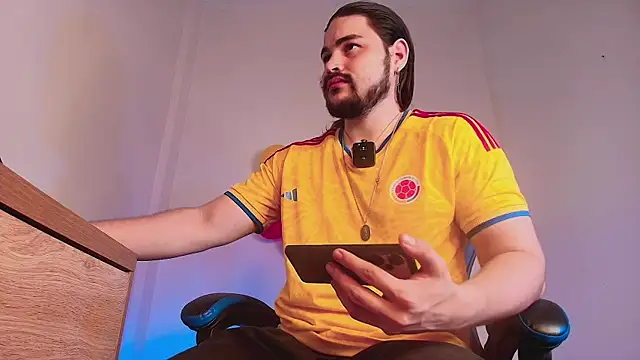 Derek Vow online show from 07/03/26, 10:49