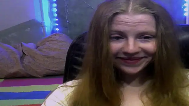 Snapshot of Space_Girls_699 chatting on 02/04/26, 02:45 Space Girls 699 online show from 02/04/26, 02:45