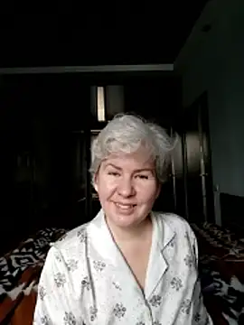 Snapshot of AvaSwan5354 chatting on 04/04/26, 09:29 AvaSwan5354 online show from 04/04/26, 09:29