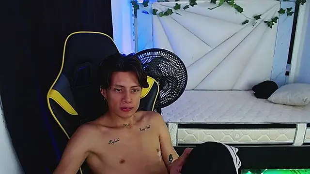 Snapshot of Didi_hard chatting on 03/21/26, 08:19 Didi hard online show from 03/21/26, 08:19