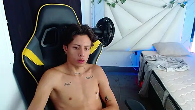 Snapshot of Didi_hard chatting on 03/23/26, 04:16 Didi hard online show from 03/23/26, 04:16