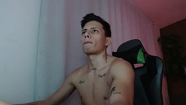 Snapshot of Didi_hard chatting on 04/15/26, 01:40 Didi hard online show from 04/15/26, 01:40