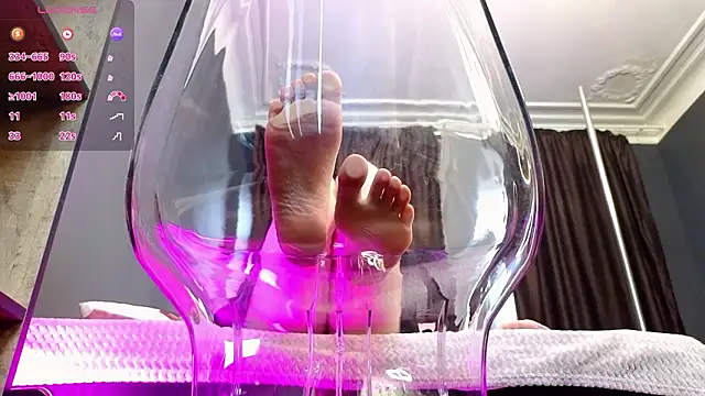 Snapshot of Your_lilith_ chatting on 03/18/26, 06:05 Your lilith online show from 03/18/26, 06:05