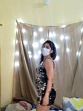 NEERU-STRIP online show from 02/04/26, 07:31