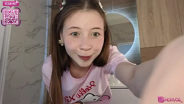 delorathecookiee online show from 02/15/26, 07:27