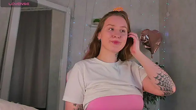 Snapshot of Stella_Soul chatting on 03/19/26, 01:31 Stella Soul online show from 03/19/26, 01:31