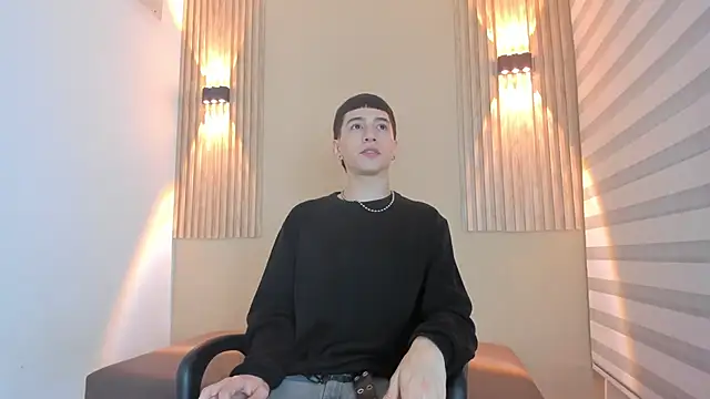 Snapshot of lian_cameron chatting on 02/09/26, 03:54 lian cameron online show from 02/09/26, 03:54