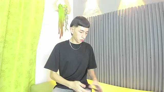 lian cameron online show from 03/03/26, 04:07