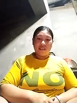 Snapshot of kussecka chatting on 03/07/26, 09:50 kussecka online show from 03/07/26, 09:50