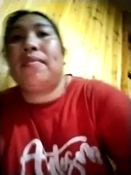 Snapshot of kussecka chatting on 04/13/26, 04:29 kussecka online show from 04/13/26, 04:29