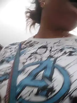 Snapshot of hoho-hihi chatting on 04/01/26, 10:38 hoho-hihi online show from 04/01/26, 10:38