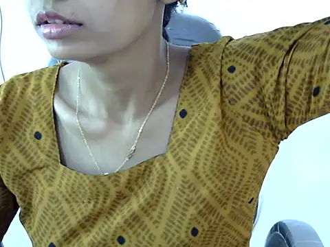 Snapshot of Kulsum_S chatting on 03/14/26, 09:04 Kulsum S online show from 03/14/26, 09:04