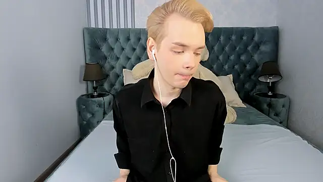 Je Salvatore online show from 02/04/26, 07:47