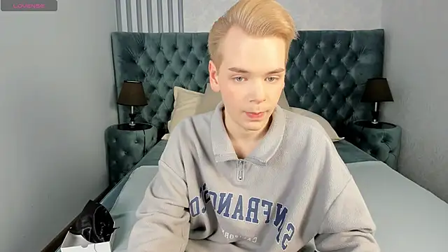 Je Salvatore online show from 02/07/26, 07:23