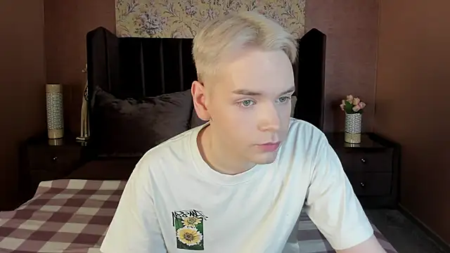 Je Salvatore online show from 02/28/26, 07:09