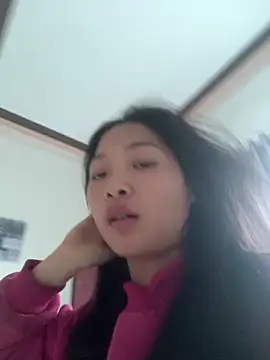 Lyn-be99 online show from 02/03/26, 06:22