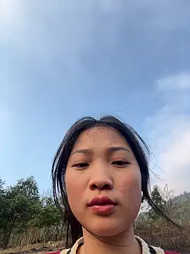 Lyn-be99 online show from 02/05/26, 09:58