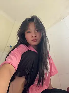 Lyn-be99 online show from 02/20/26, 06:59