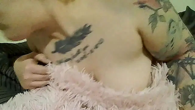 Tiara XOX online show from 02/16/26, 06:20