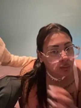 Snapshot of Melissa-suisse chatting on 04/14/26, 06:36 Melissa-suisse online show from 04/14/26, 06:36