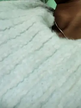 Snapshot of Noor-09- chatting on 02/10/26, 08:07 Noor-09- online show from 02/10/26, 08:07