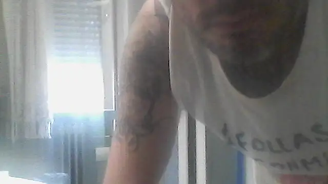 Snapshot of MrFumao chatting on 05/29/26, 05:11 MrFumao online show from 05/29/26, 05:11