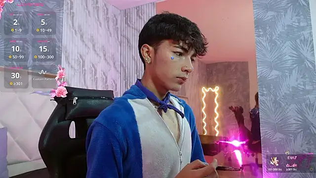 Snapshot of osamu_tay chatting on 02/15/26, 12:03 osamu tay online show from 02/15/26, 12:03