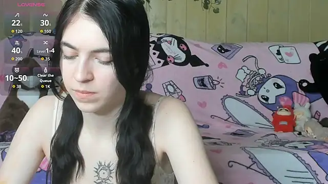 reze daisies online show from 04/10/26, 08:19