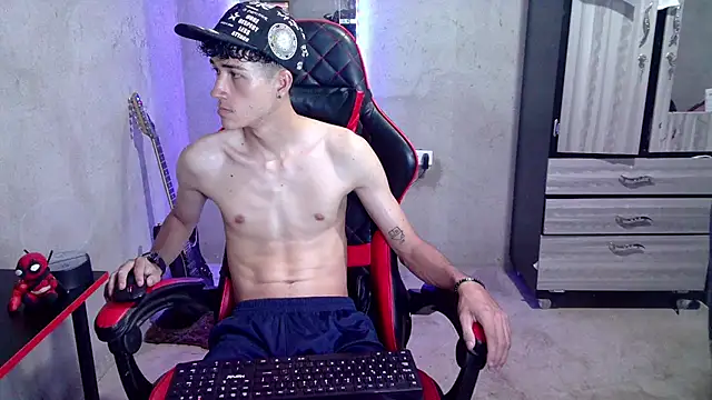 Johnny cagee  online show from 07/24/26, 12:08