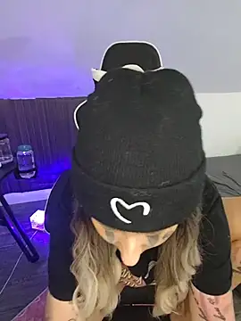 ThatAltGirl online show from 05/16/26, 02:16