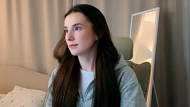 ssandralovin online show from 02/15/26, 07:43