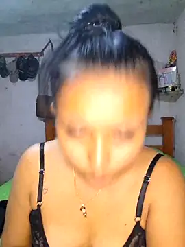 Snapshot of Daniela_Cruz_ chatting on 03/15/26, 05:19 Daniela Cruz online show from 03/15/26, 05:19