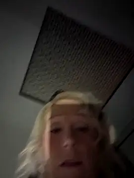 BeautifulFire23 online show from 05/11/26, 04:26