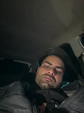 Snapshot of hardlysuck chatting on 02/07/26, 07:50 hardlysuck online show from 02/07/26, 07:50