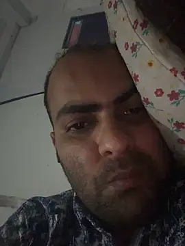 Snapshot of hardlysuck chatting on 03/25/26, 04:57 hardlysuck online show from 03/25/26, 04:57