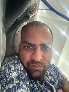 Snapshot of hardlysuck chatting on 03/31/26, 04:18 hardlysuck online show from 03/31/26, 04:18