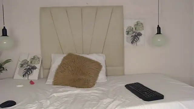 Ashley Ebony   online show from 02/24/26, 12:36