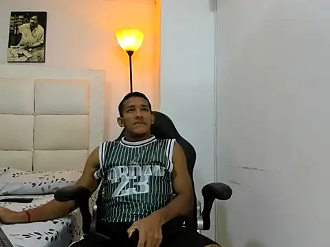 ricky spensar23cm  online show from 02/14/26, 02:08