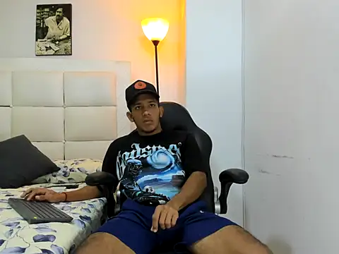 ricky spensar23cm  online show from 02/20/26, 02:19