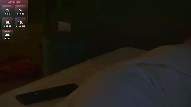 Snapshot of OndinaNoire chatting on 03/16/26, 05:44 OndinaNoire online show from 03/16/26, 05:44