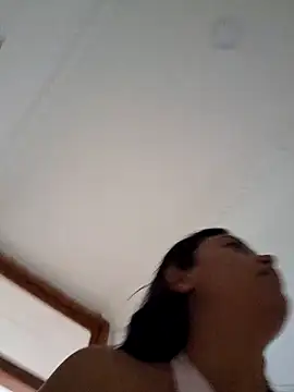 Snapshot of Layla_em chatting on 02/28/26, 12:06 Layla em online show from 02/28/26, 12:06