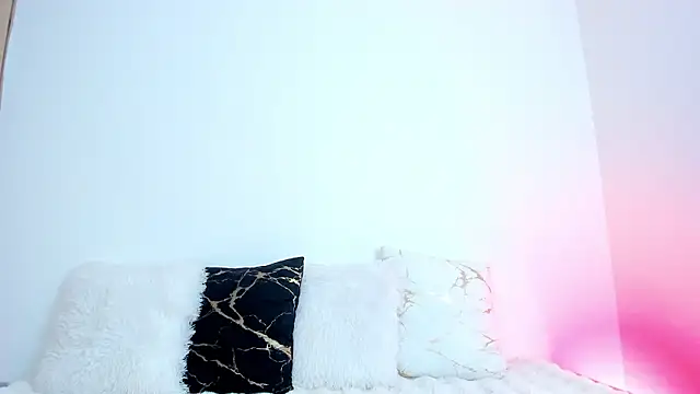 Snapshot of Axel_nova chatting on 03/17/26, 02:31 Axel nova online show from 03/17/26, 02:31