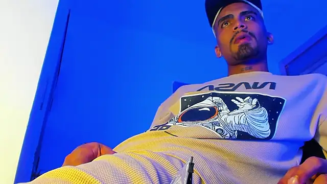 Rpoolrboy online show from 03/18/26, 08:17