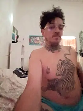 Snapshot of helloandi chatting on 03/30/26, 07:37 helloandi online show from 03/30/26, 07:37